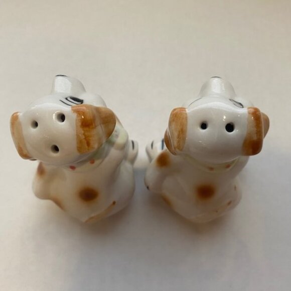 Vintage Cute Dog SAlt and Pepper Shakers. - Picture 7 of 8